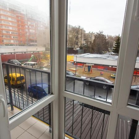 Бам. Однокімнатна Квартира В Новобудові Ternopil Kültér fotó